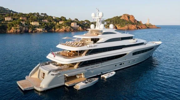 France 260 Megayacht Class (or similar)
