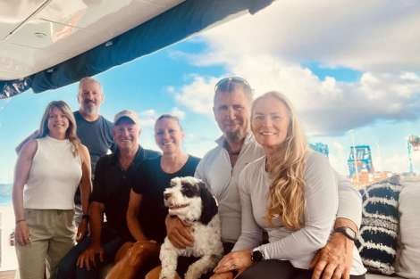 Review img # 5 of the yacht DRAGONFLY