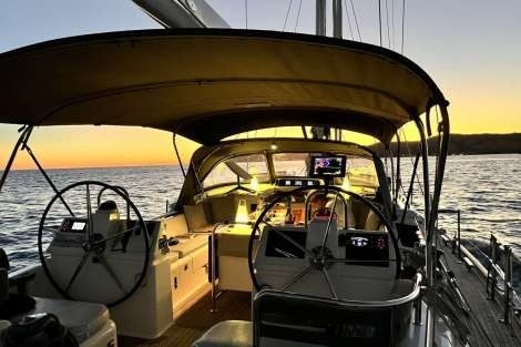 Review img # 12 of the yacht ELVIS MAGIC