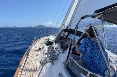 Review img # 56 of the yacht ELVIS MAGIC