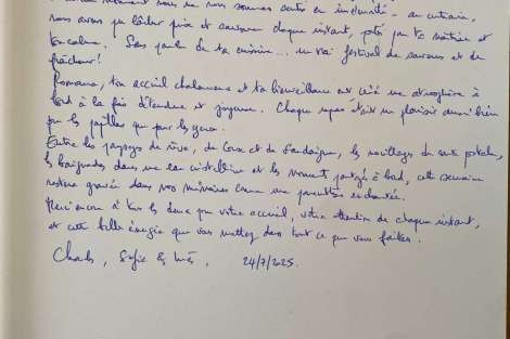 Review img # 2 of the yacht Serenite